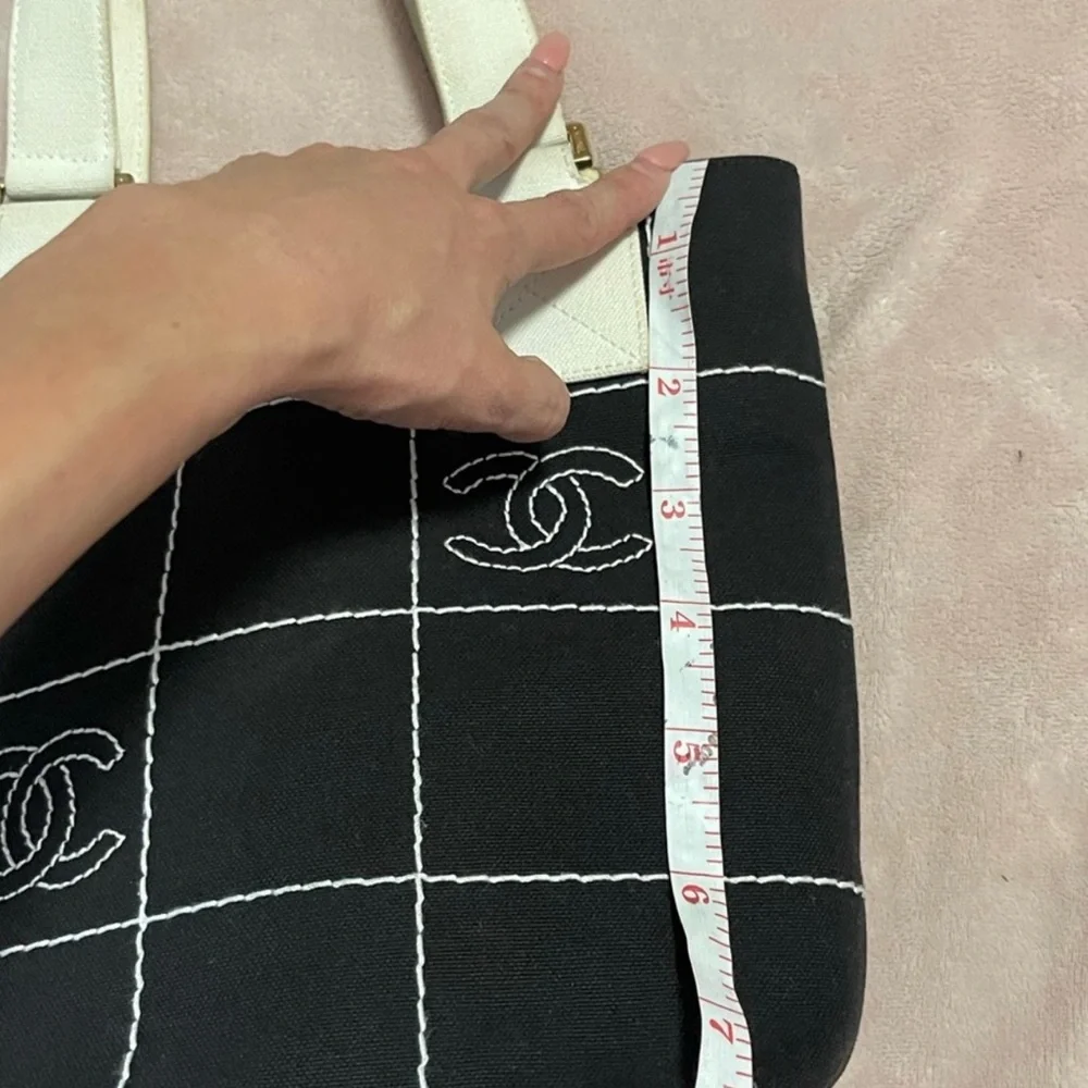 CHANEL Black Tote with Cream Handles and Grid Stitching
